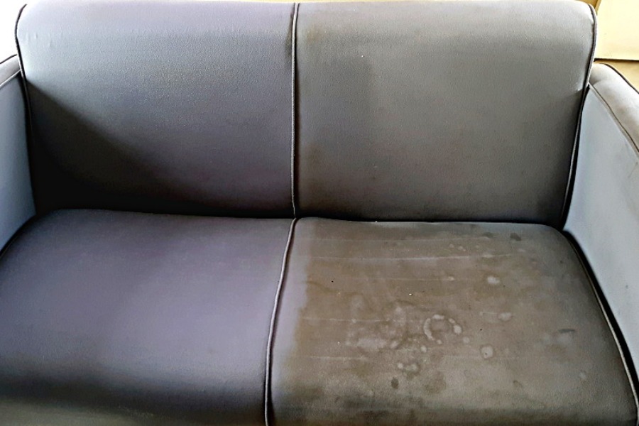 2 seater couch before and after cleaning